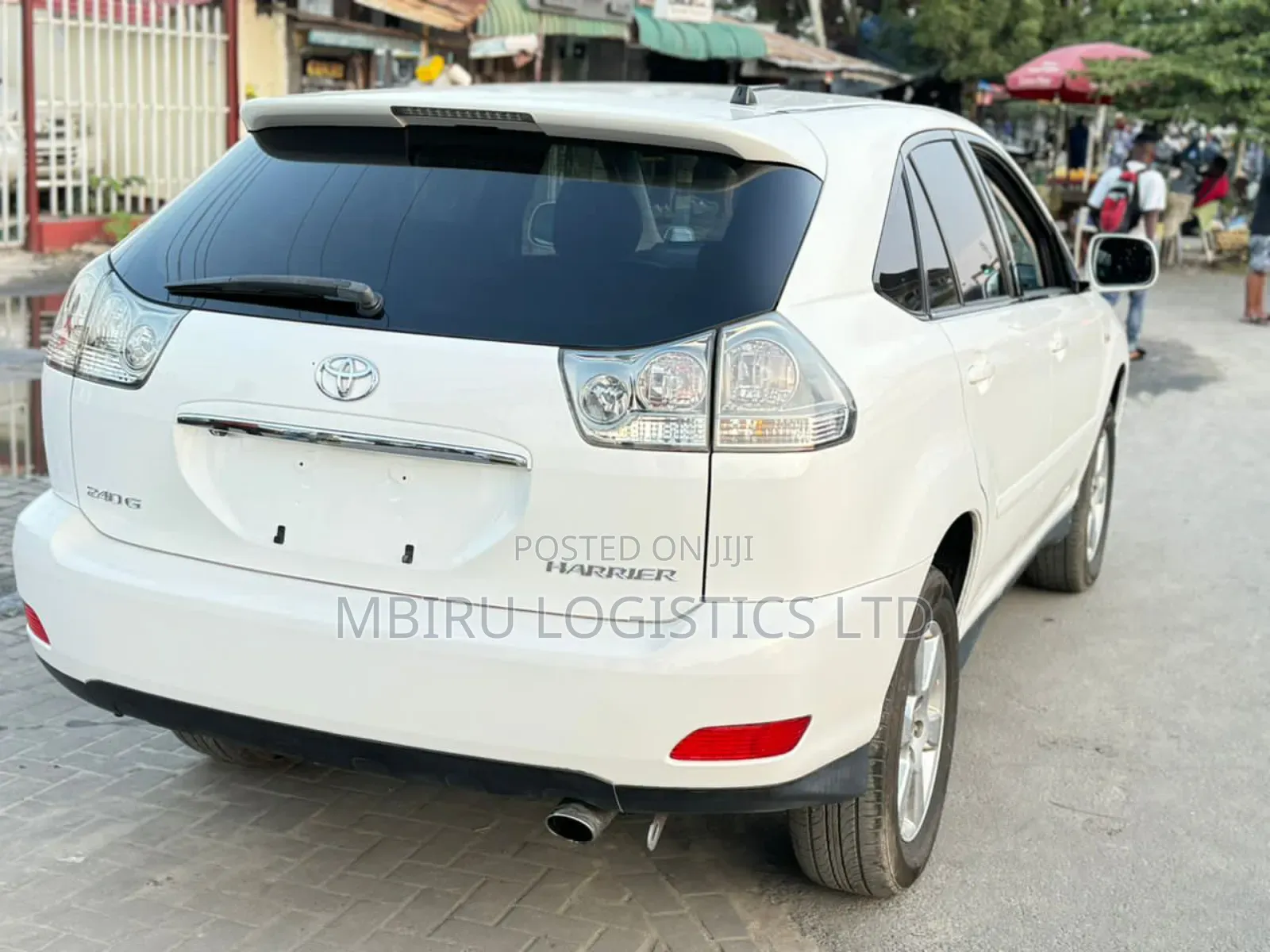 Toyota Harrier 2005 White