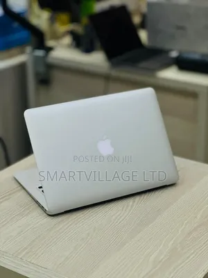 Laptop Apple MacBook Air 2017 8GB Intel Core I5 SSD 256GB