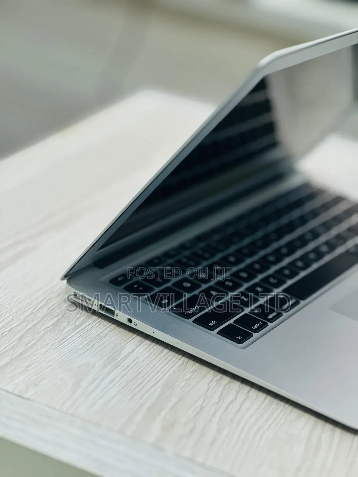 Laptop Apple MacBook Air 2017 8GB Intel Core I5 SSD 256GB