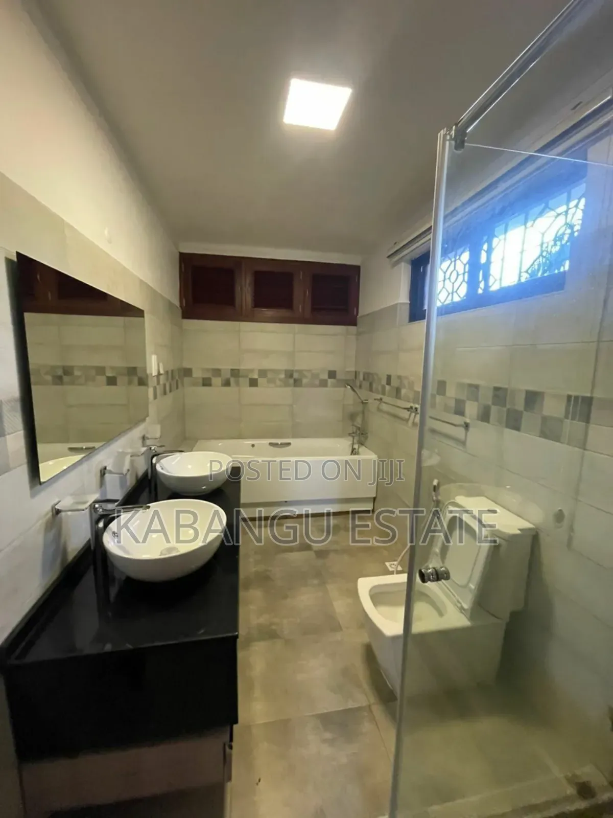 Furnished 4bdrm Villa in Oysterbay for rent