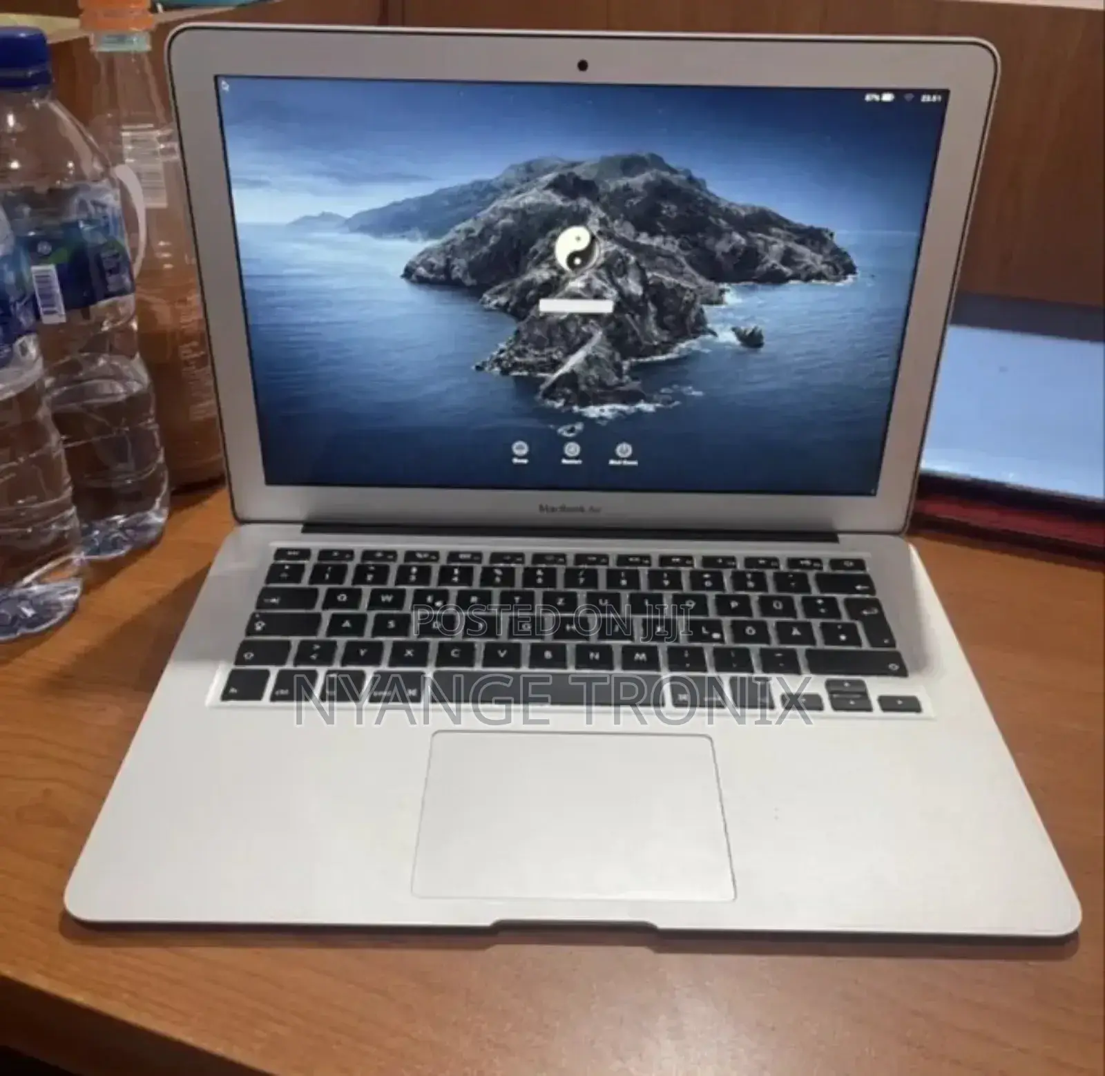 Laptop Apple MacBook Air 2017 8GB Intel Core I5 SSD 256GB