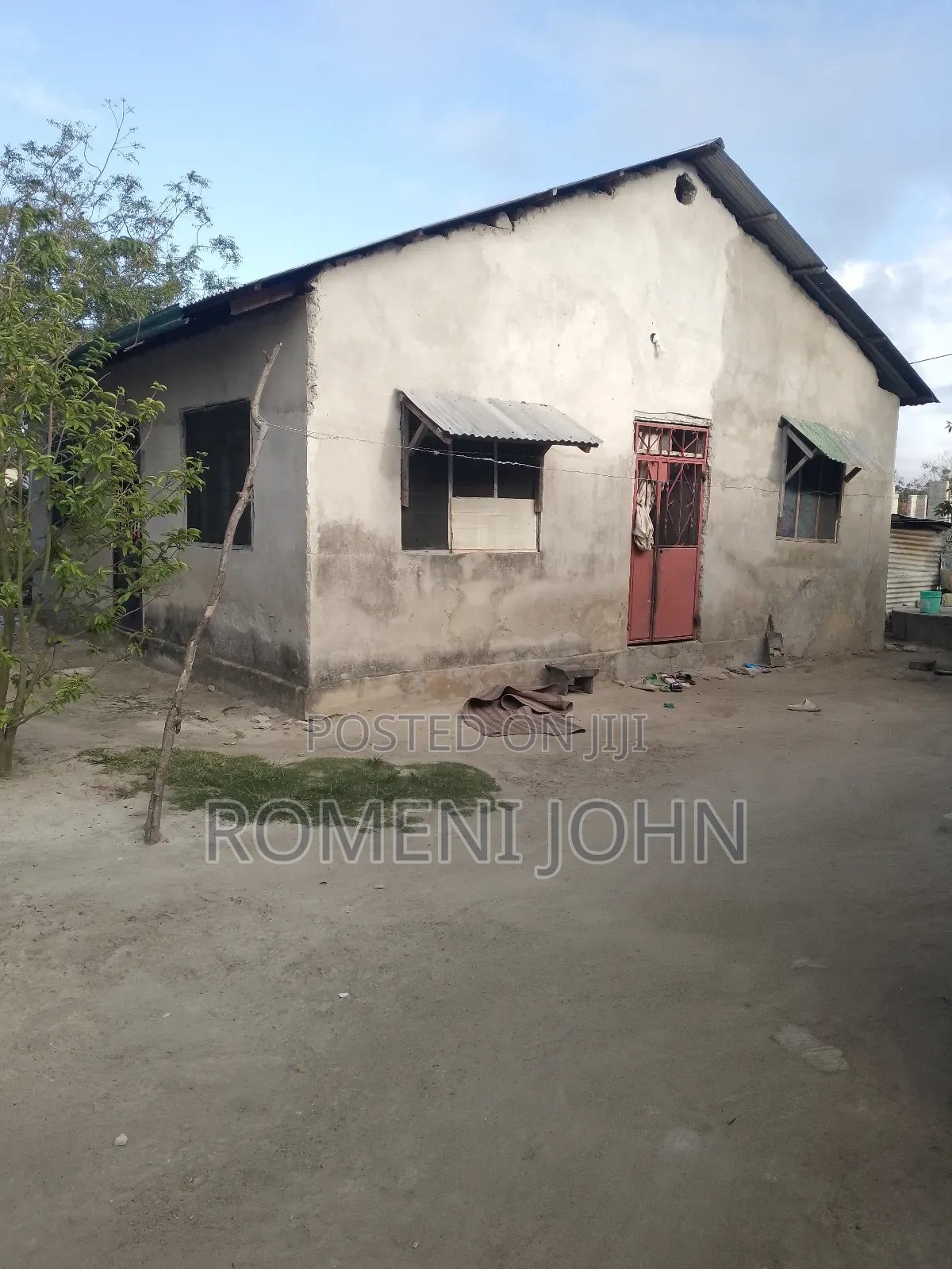 4bdrm House in Tanzania Daresalaam, Ilala for sale