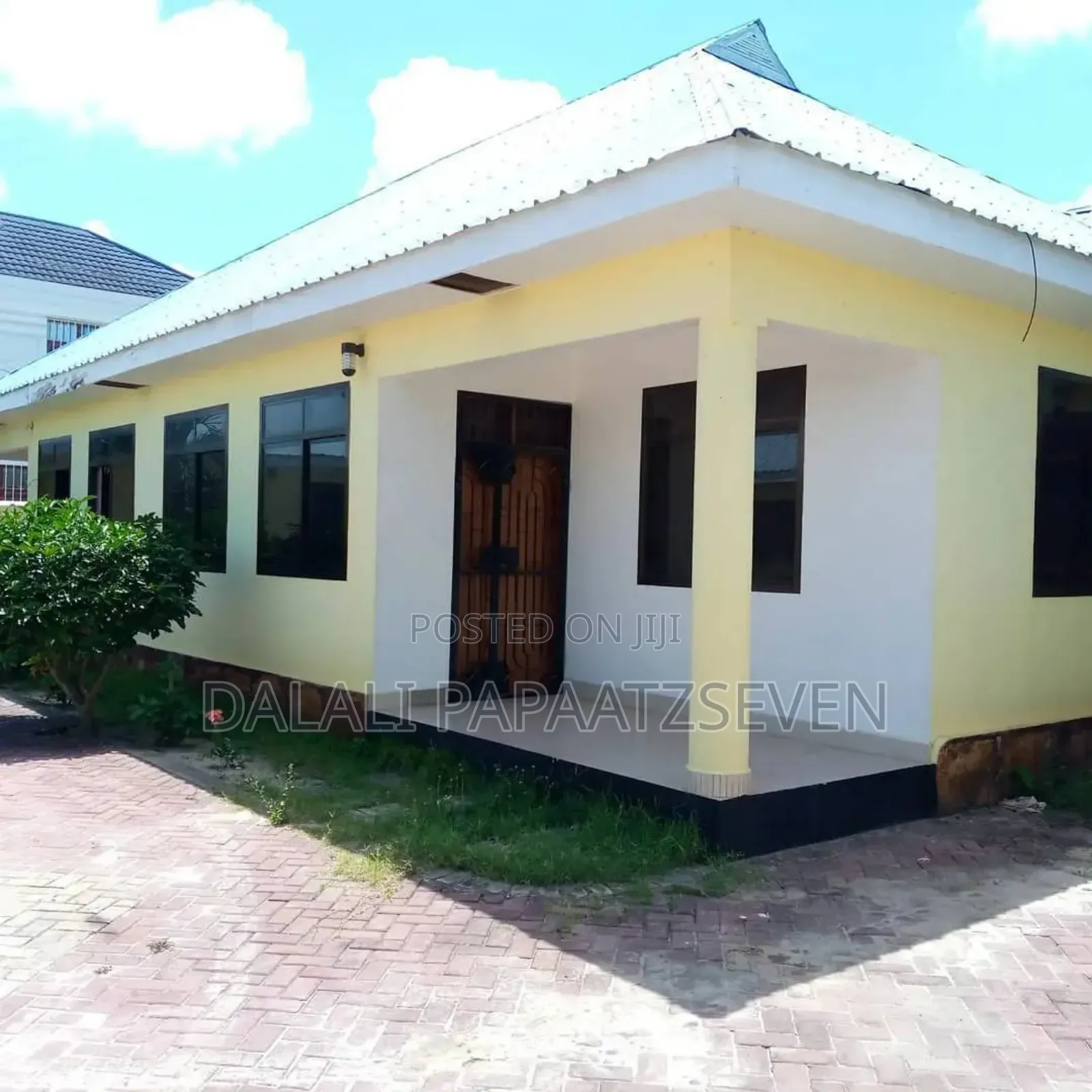 2bdrm Apartment in Dalalipapaatzseven, Kinondoni for rent