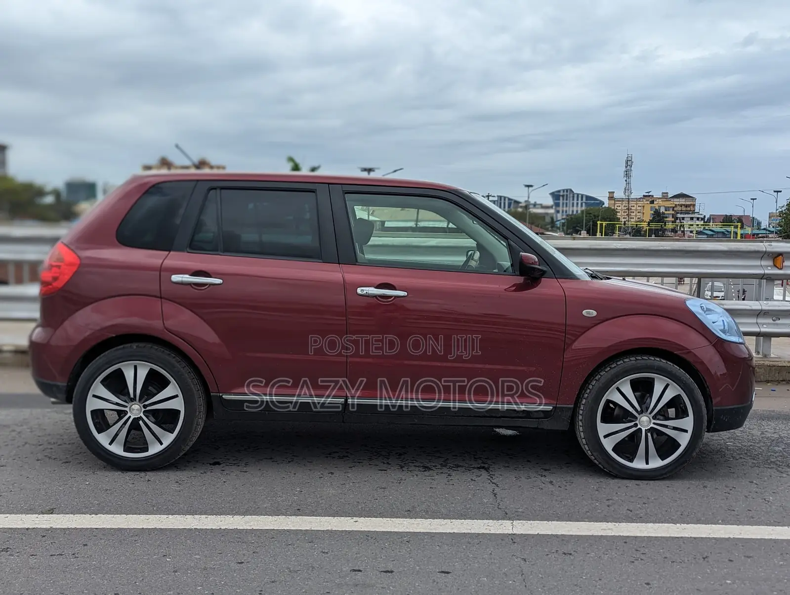 Mazda Verisa 2011