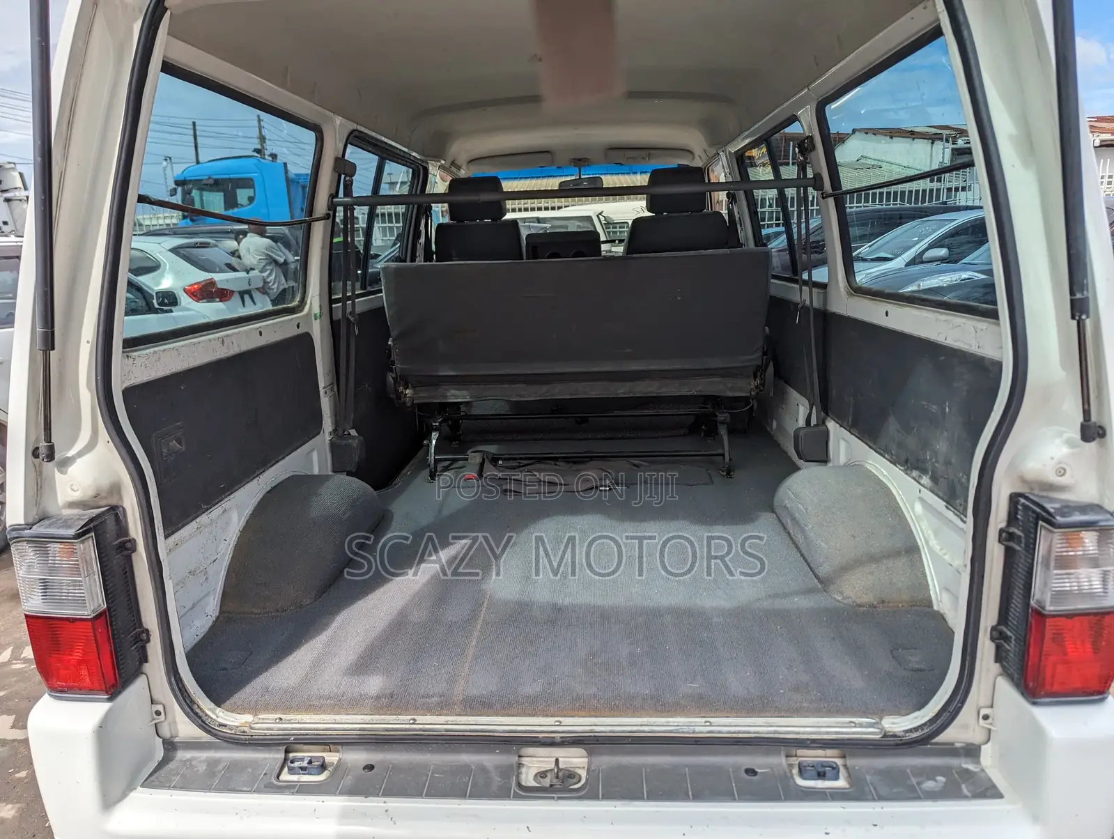 Nissan Vanette 2006 White