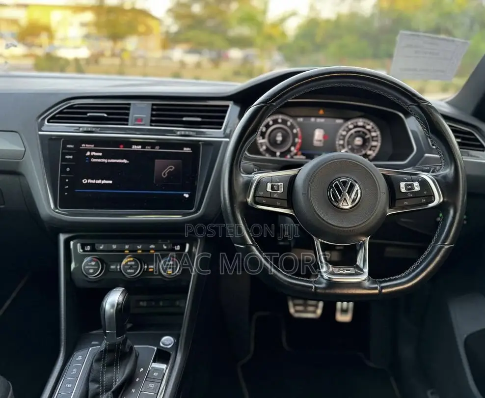 Volkswagen Tiguan 2017 Black