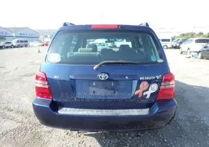 Toyota Kluger 2001 Blue