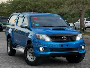 Photo - Toyota Hilux 2.5 D-4D 2007 Blue