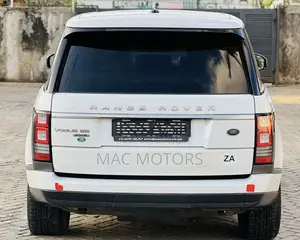 Land Rover Range Rover Vogue 2014 White