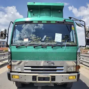 Mitsubishi Fuso Tipper /Serera
