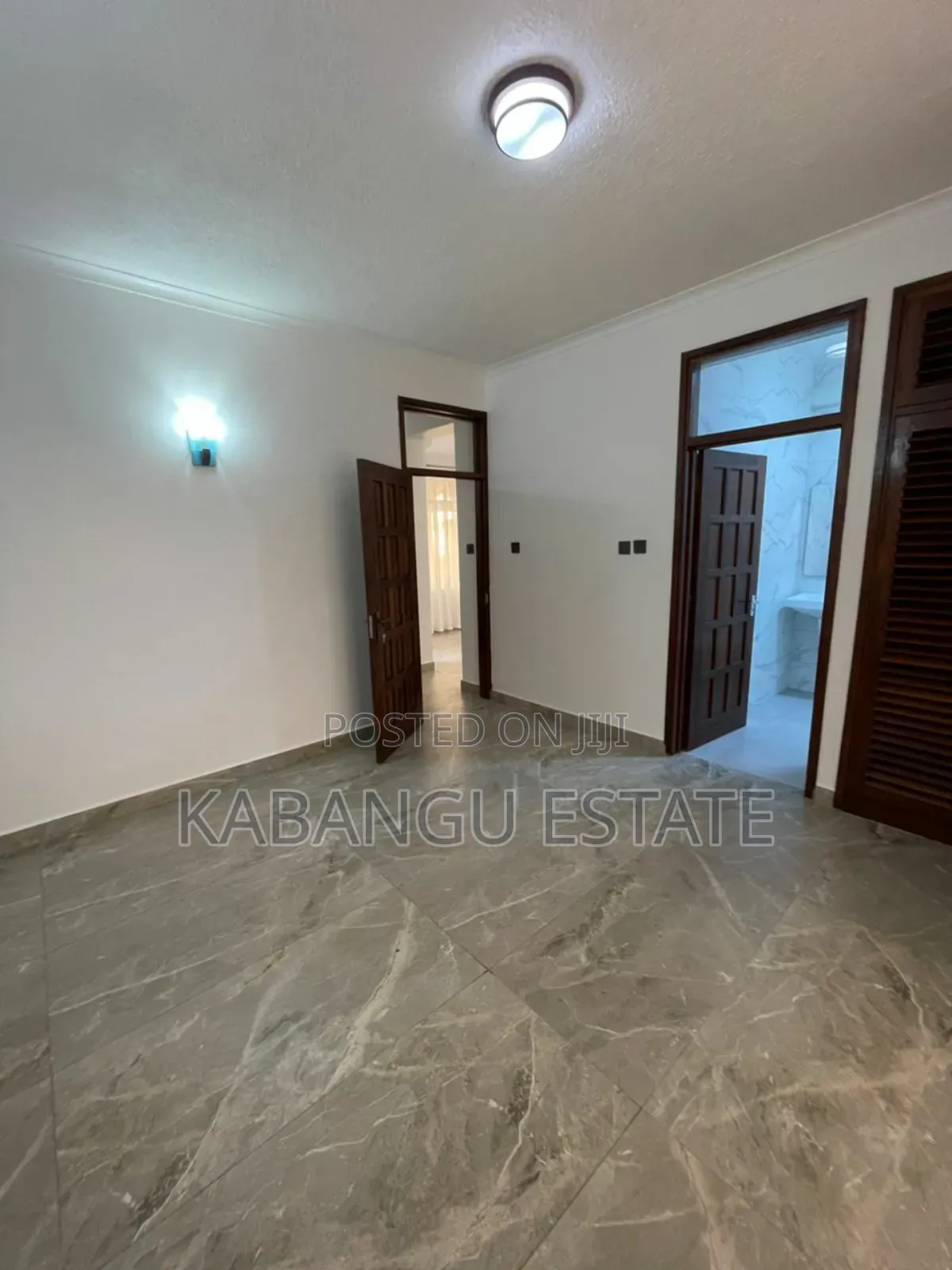 4bdrm Villa in Masaki for rent