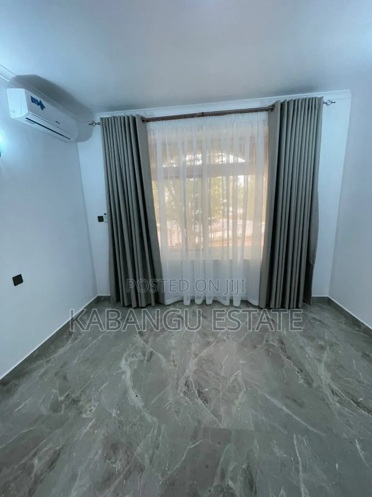 4bdrm Villa in Masaki for rent