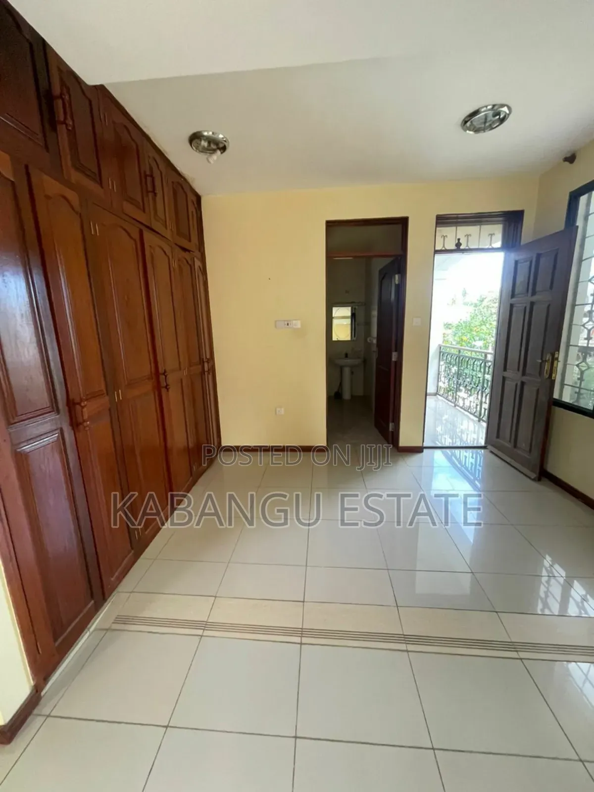 4bdrm House in Masaki for rent