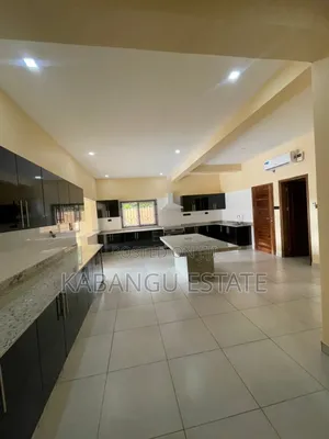 6bdrm House in Oytserbay for rent