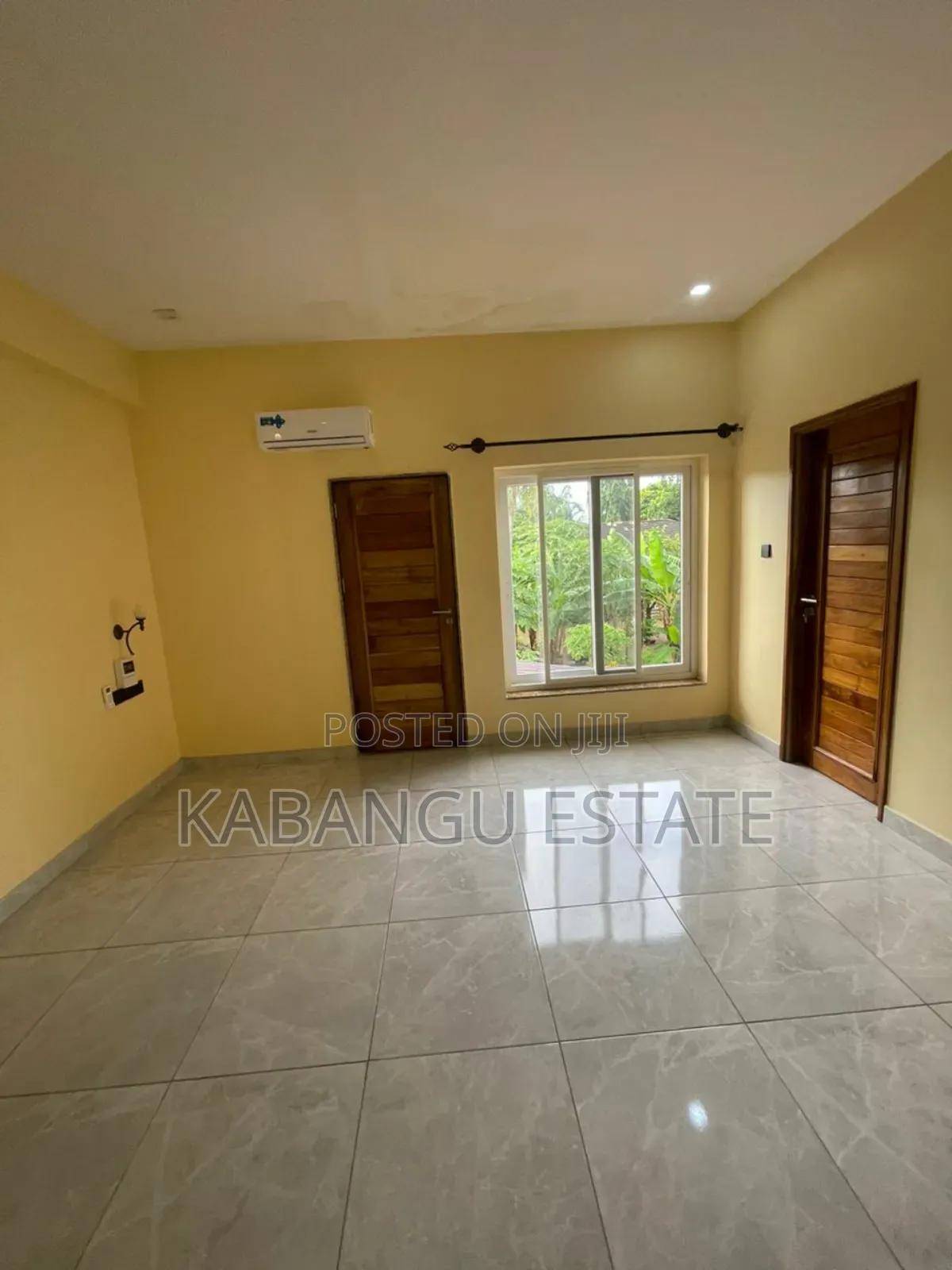 6bdrm House in Oytserbay for rent