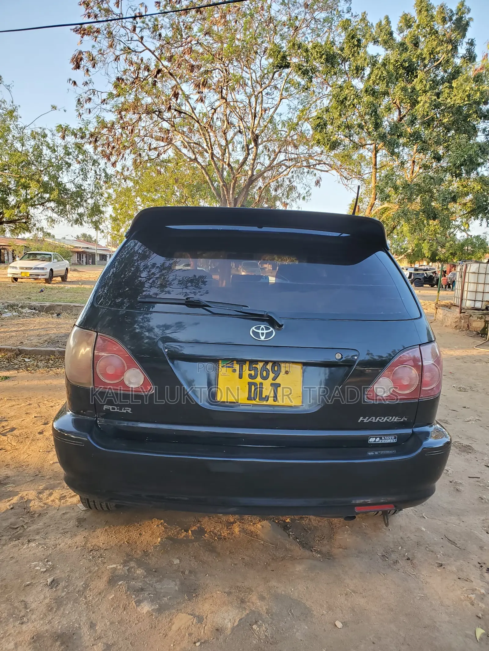 Toyota Harrier 2004 Black