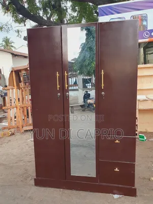Kabati Classic Milango Mitatu
