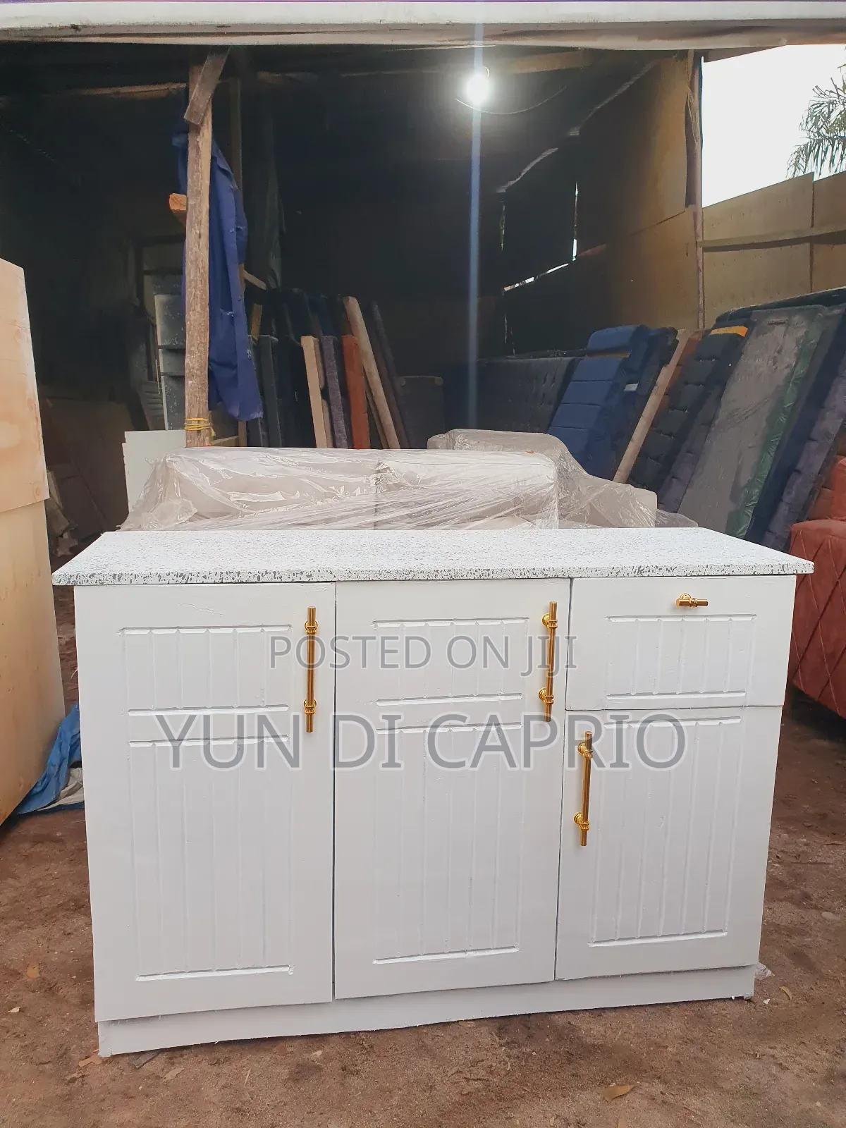 Kitchen Cabinet Classic Mpya