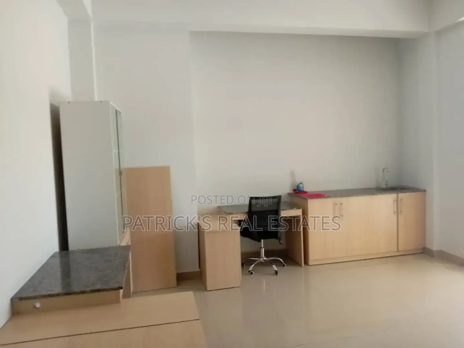 Commercial/Residense House for Sale