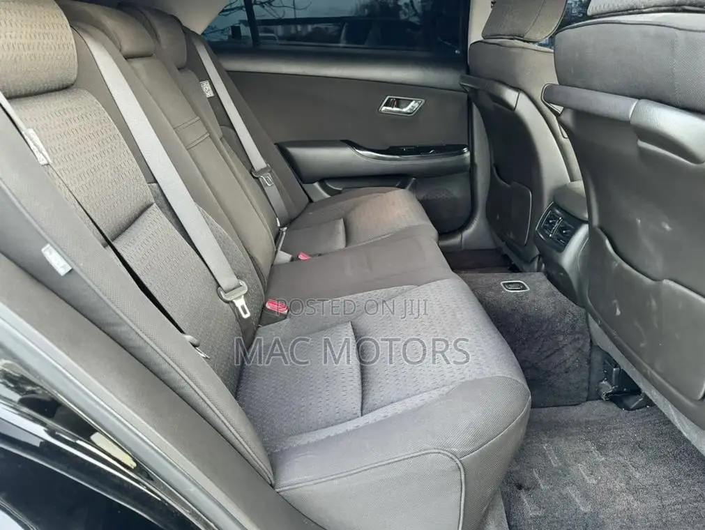 Toyota Crown 2008 Black