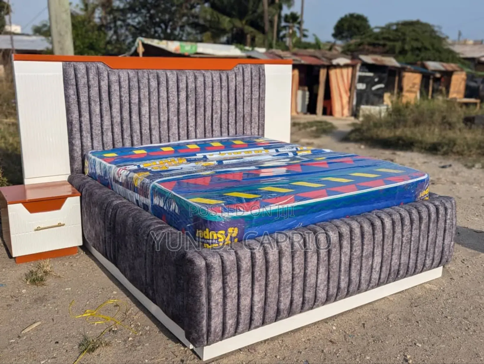 Bedsofa Classic Na Bedside