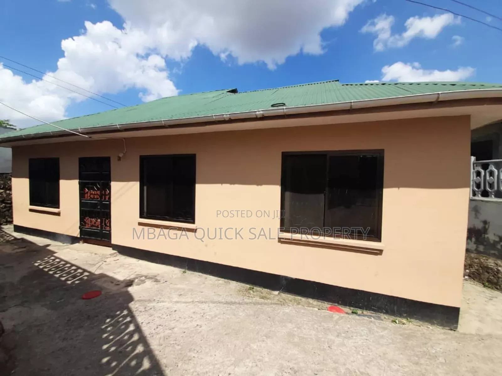 3bdrm House in Kimara Temboni, Mbezi for sale