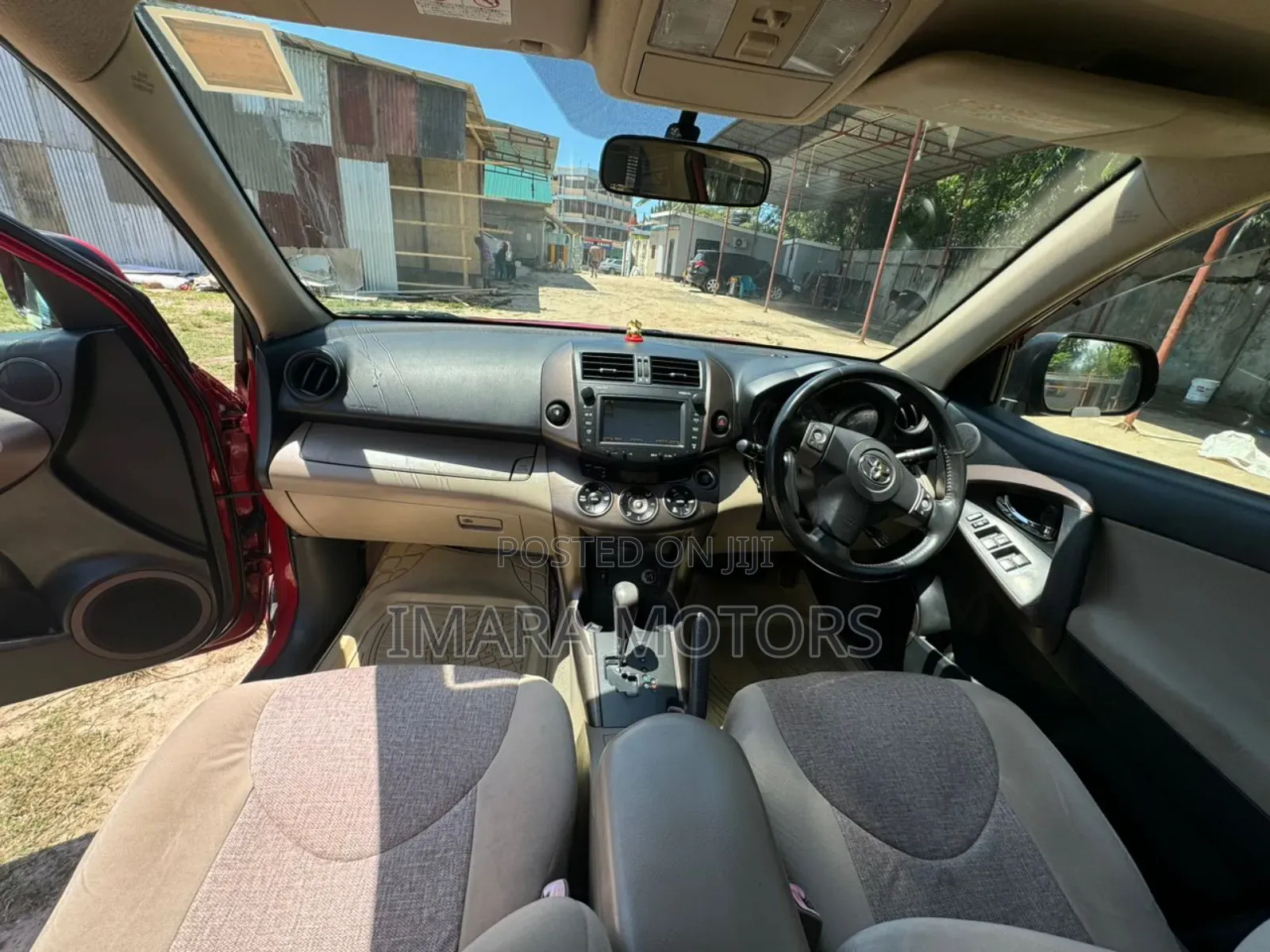 Toyota Vanguard 2009 Red