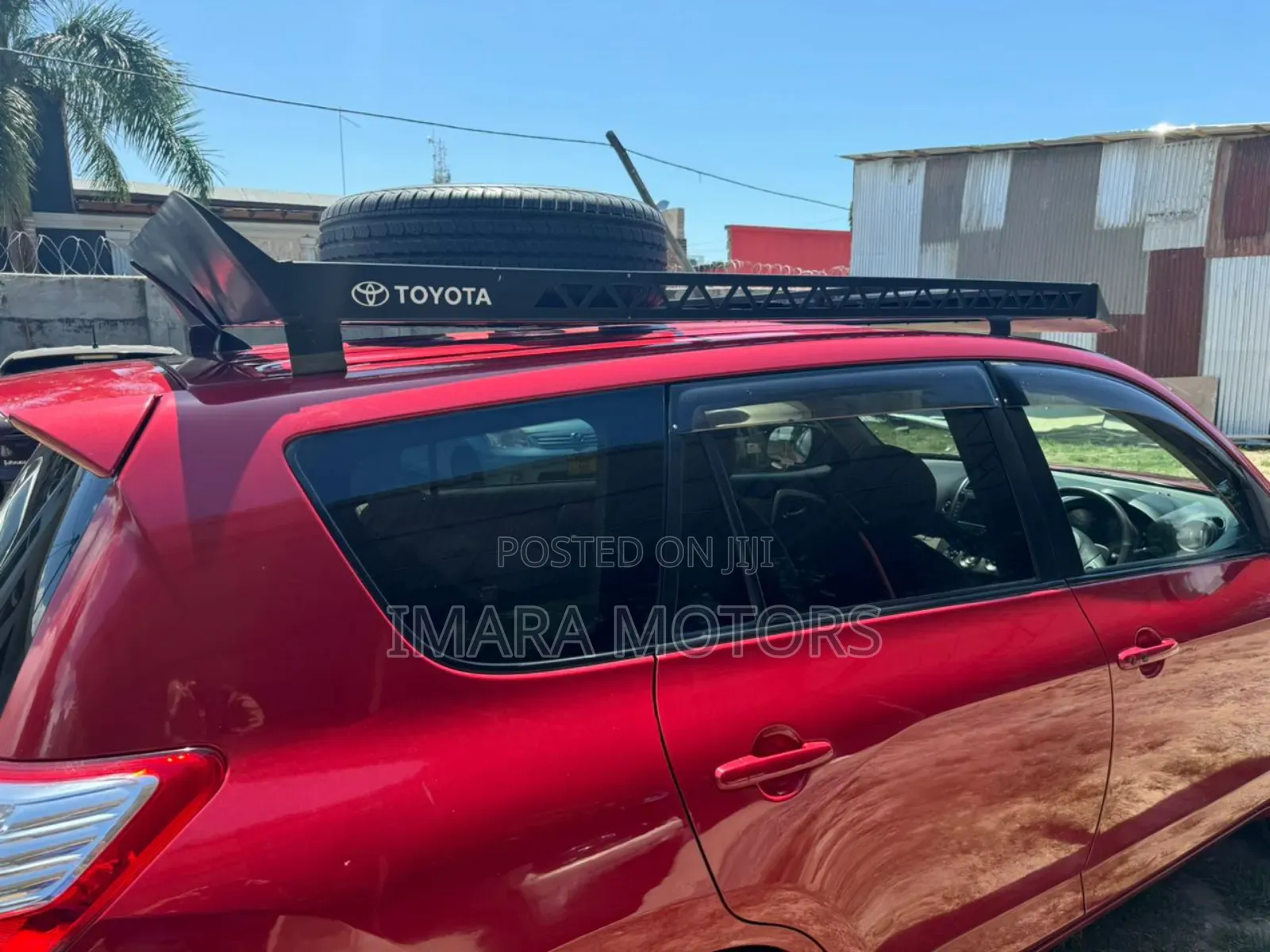 Toyota Vanguard 2009 Red