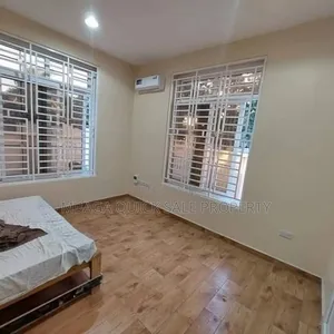 3bdrm House in Oyster Bay for rent
