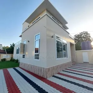 3bdrm House in Oyster Bay for rent