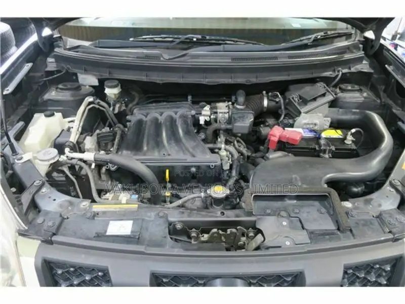 Nissan X-Trail 2011 Green