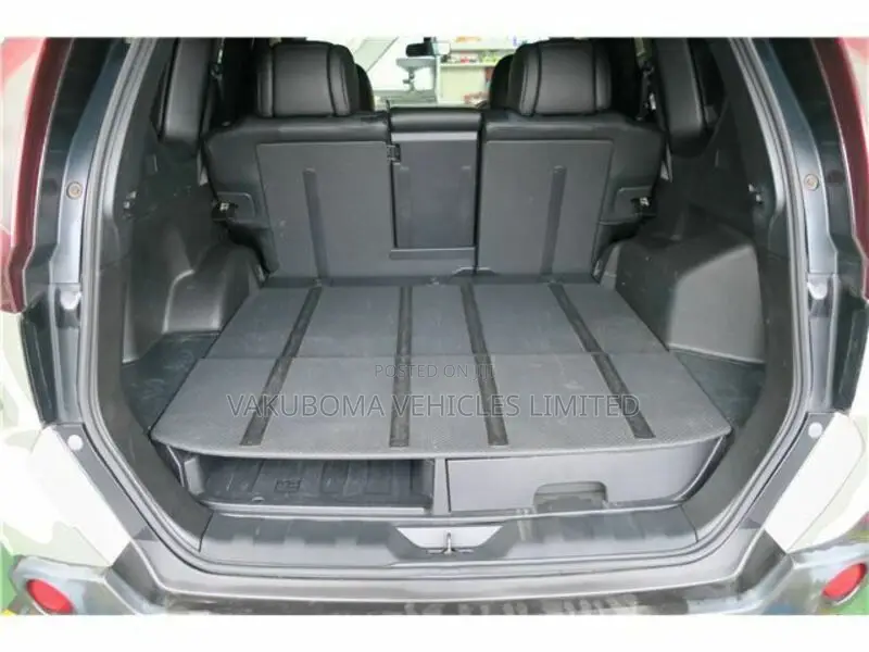 Nissan X-Trail 2011 Green