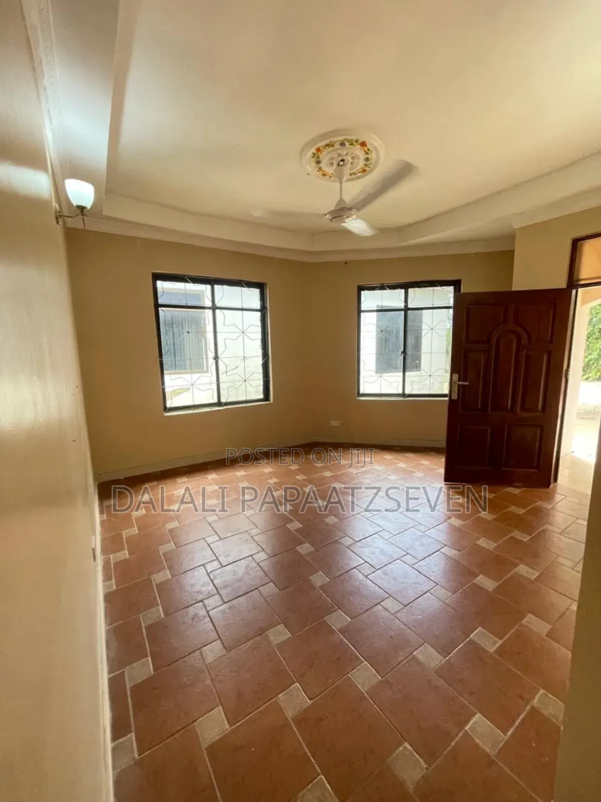 1bdrm Apartment in Dalalipapaatzseven, Kinondoni for rent