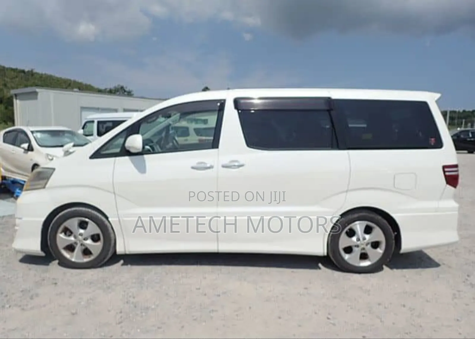 Toyota Alphard 2005 Pearl