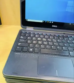 Laptop Dell Latitude 3189 4GB Intel SSD 128GB