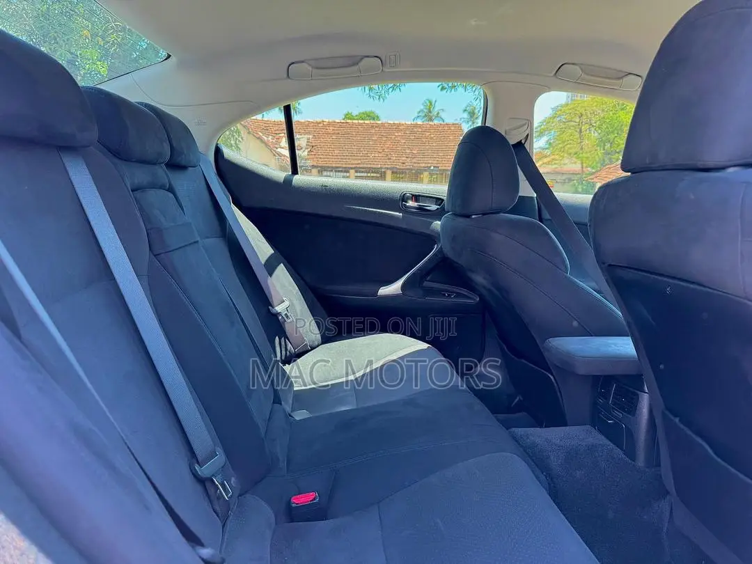 Lexus IS 250 AWD 2006 White