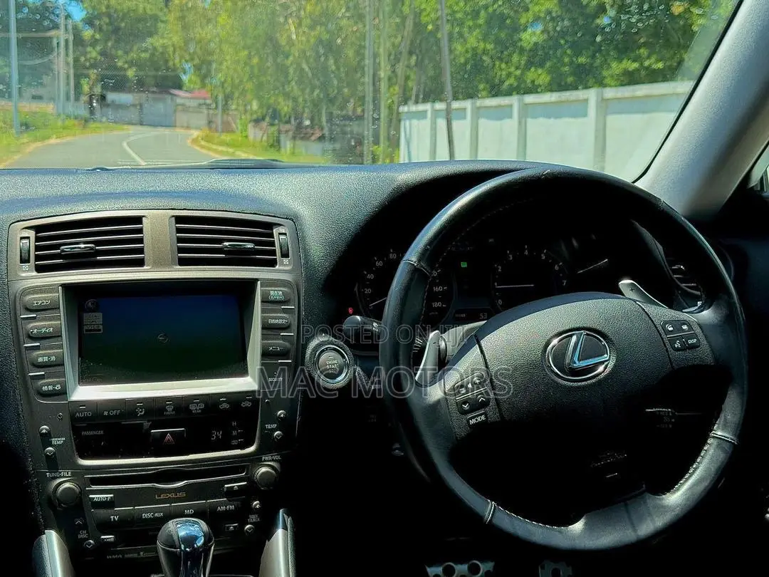 Lexus IS 250 AWD 2006 White