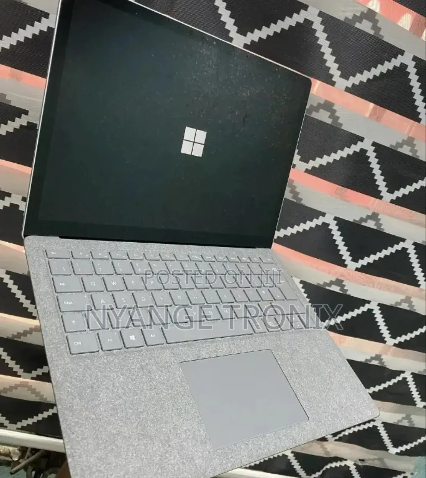 Laptop Microsoft Surface Laptop 2 16GB Intel Core I7 SSD 512GB