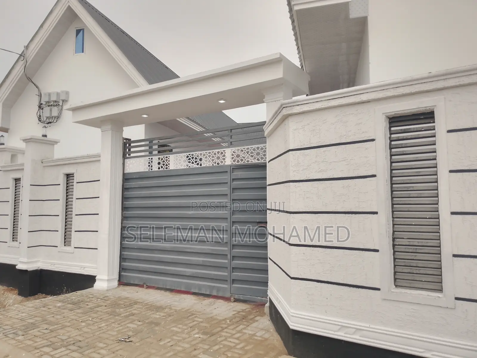 Furnished 8bdrm House in Biriani Real Estate, Mbagala for sale