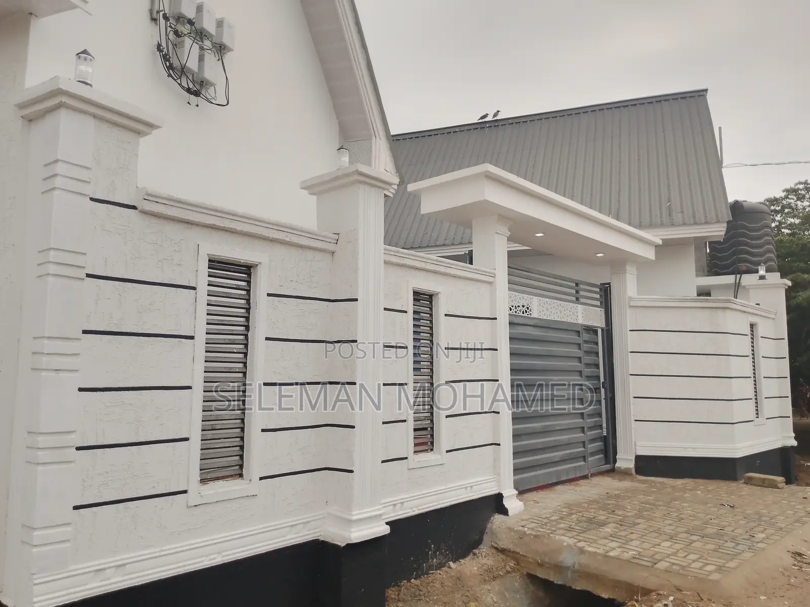 Furnished 8bdrm House in Biriani Real Estate, Mbagala for sale