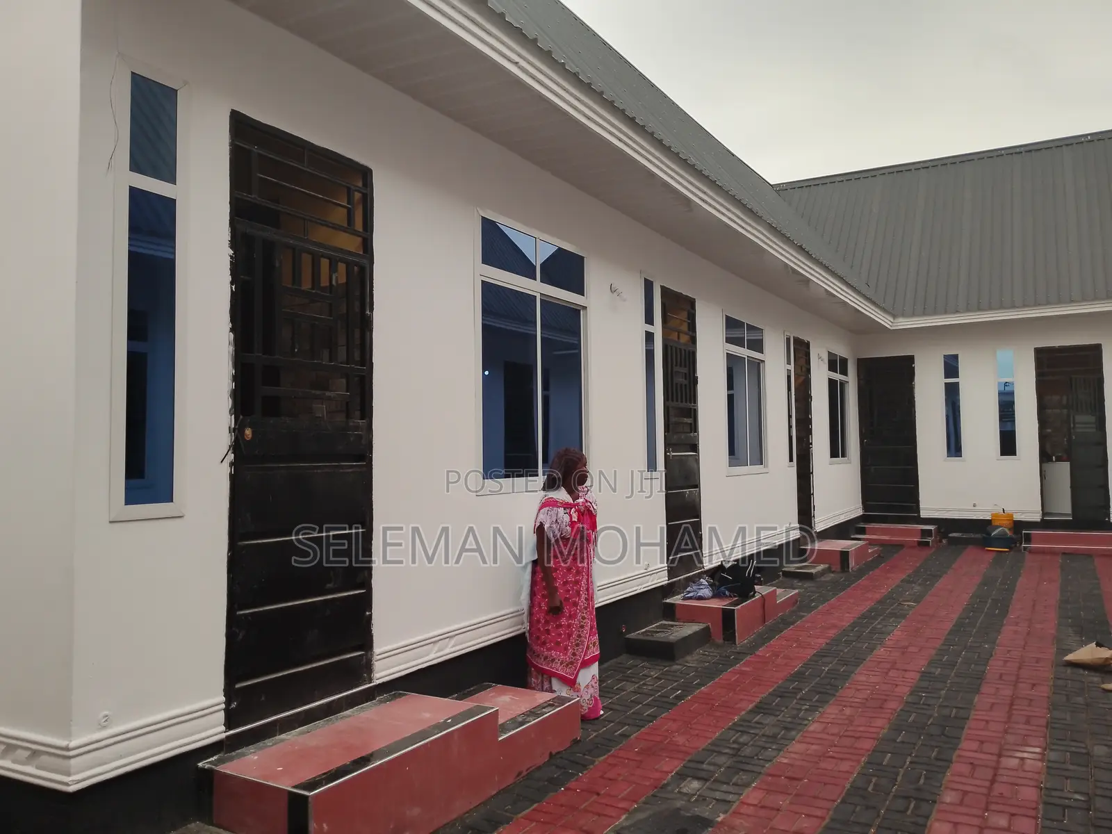 Furnished 8bdrm House in Biriani Real Estate, Mbagala for sale