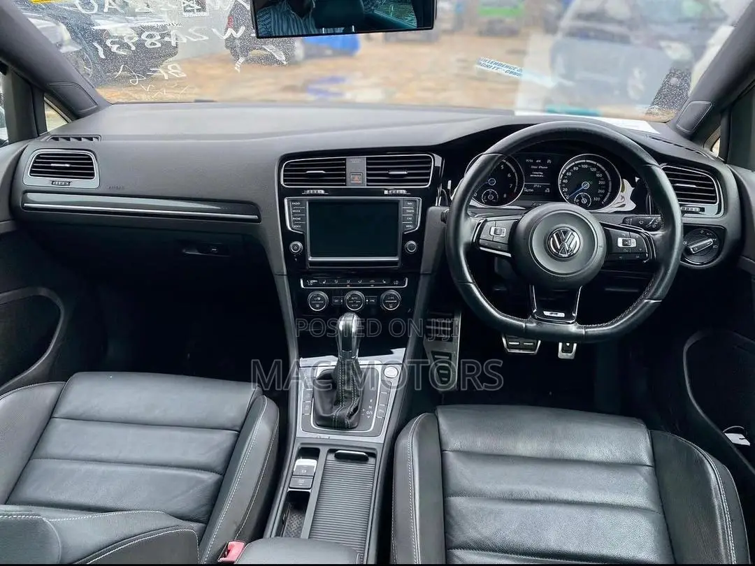 Volkswagen Golf 2014 Black