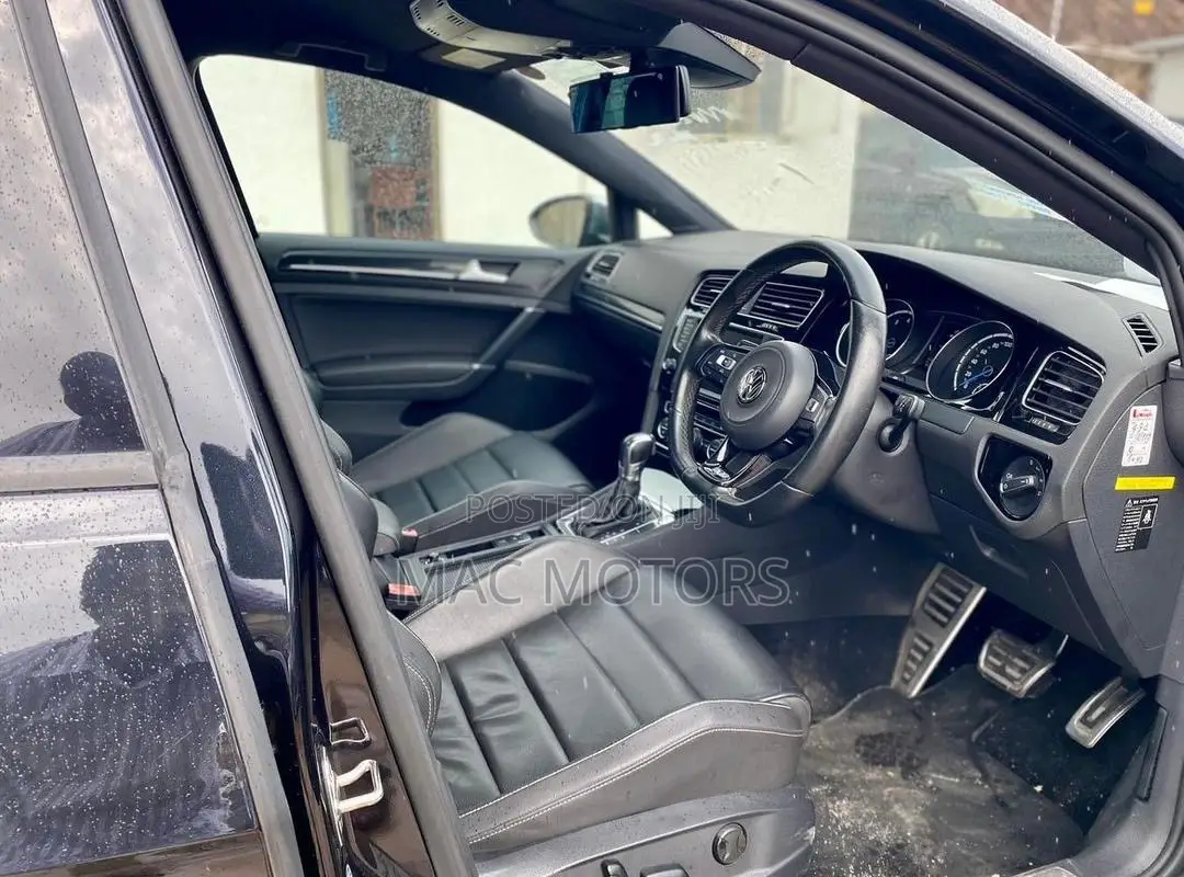 Volkswagen Golf 2014 Black