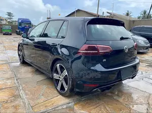 Volkswagen Golf 2014 Black