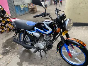 TVS HLX 125 2024 Black