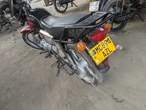 Bajaj Boxer 150 UG 2022 Black