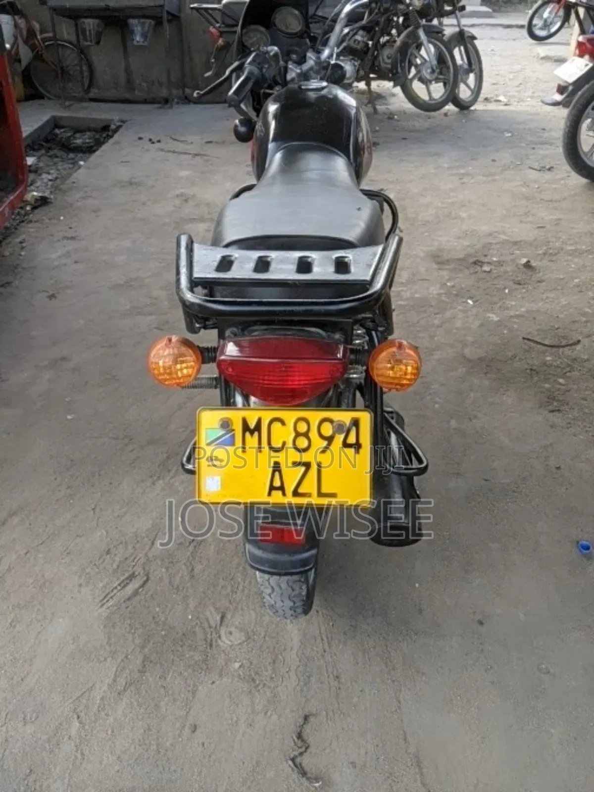 Bajaj Boxer 150 UG 2022 Black
