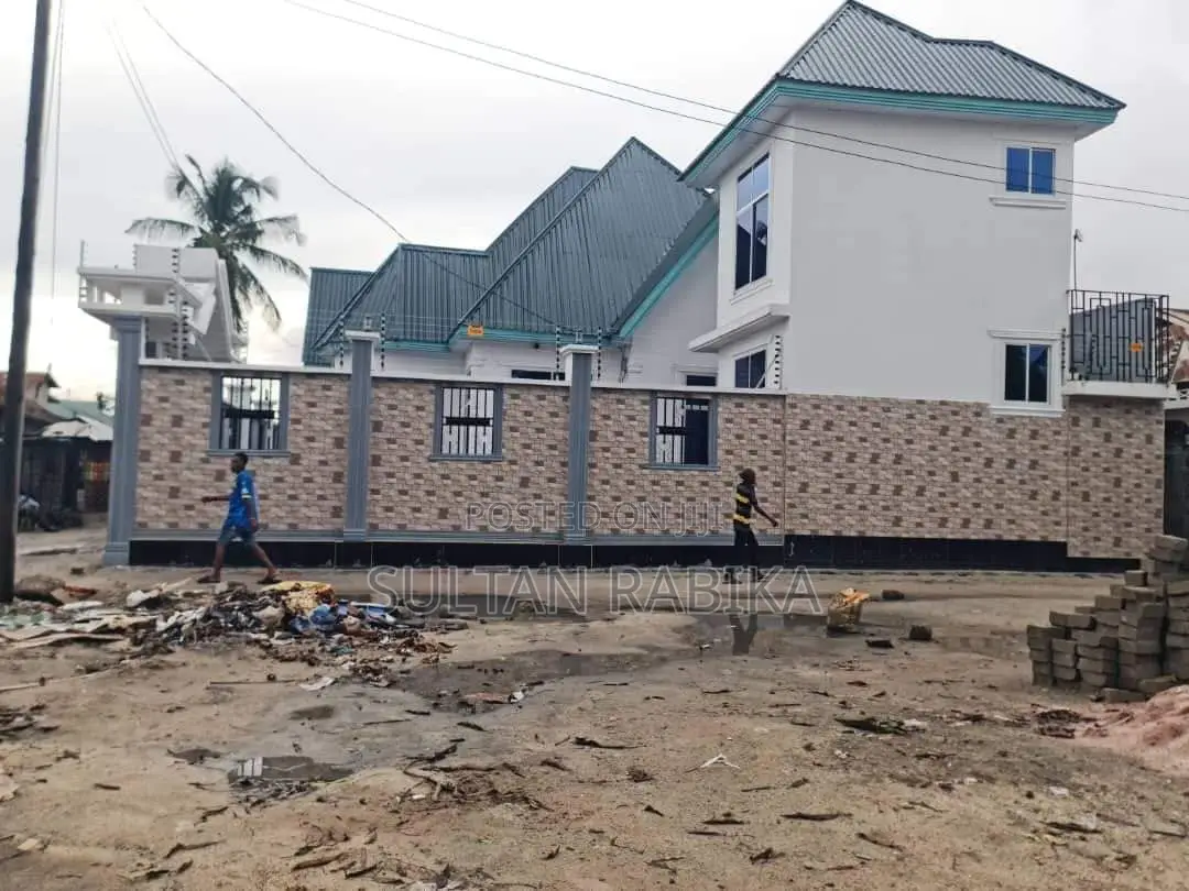 Furnished 4bdrm House in Dar Es Salaam, Chamazi for sale
