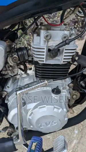 TVS HLX 125 2024 Black