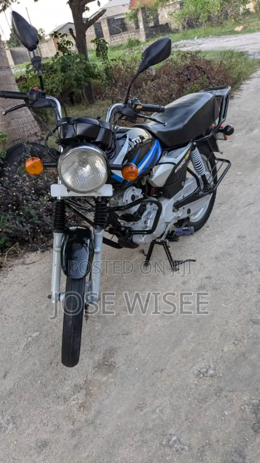 TVS HLX 125 2024 Black